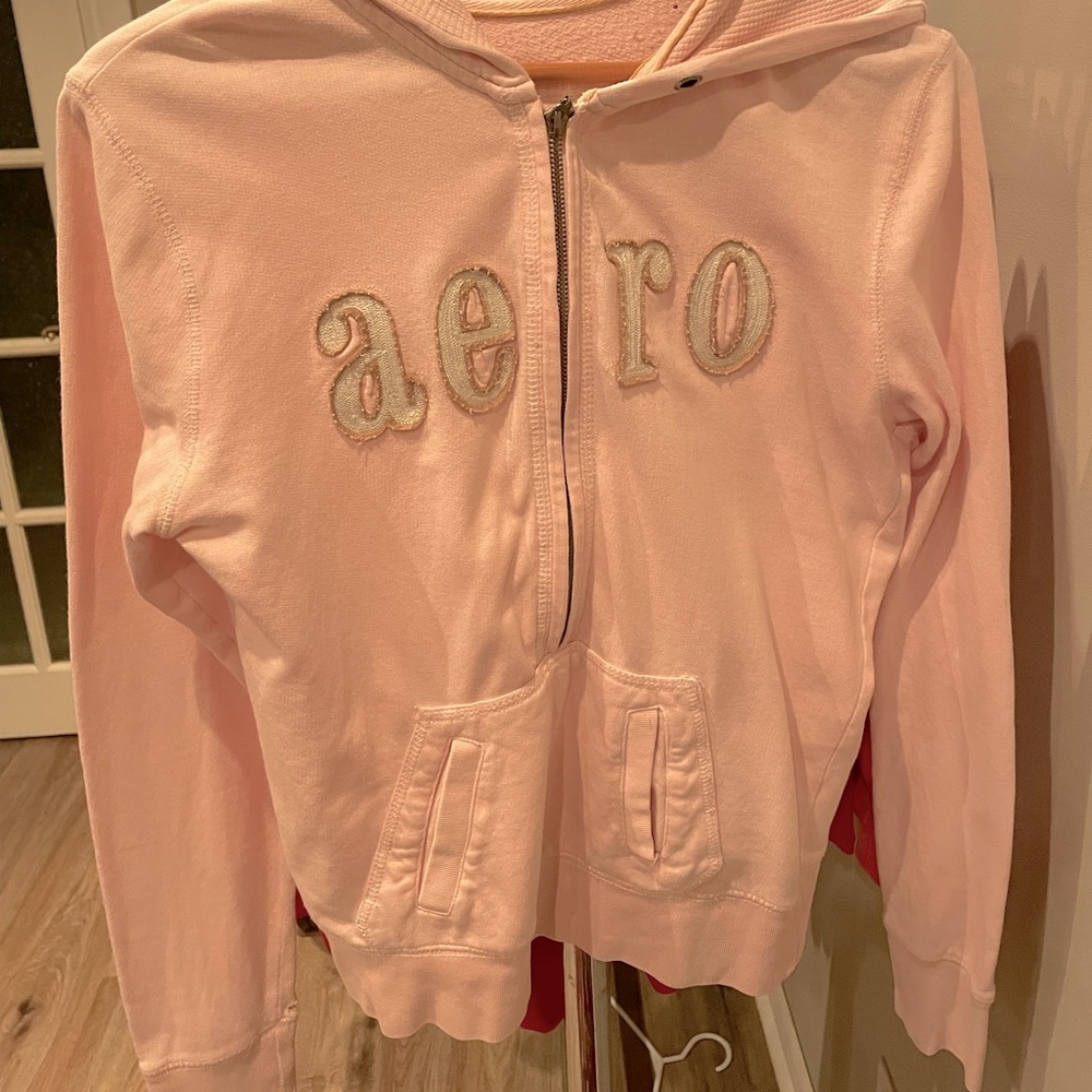 Pastel warm pink sweater hoodie.💗